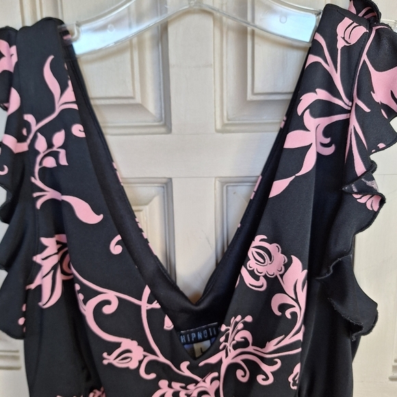 Hypnotix Dress Stretchy Blend SzL Black/Pink Floral Sleeveless HEm/Sleeve Ruffle - Picture 2 of 7